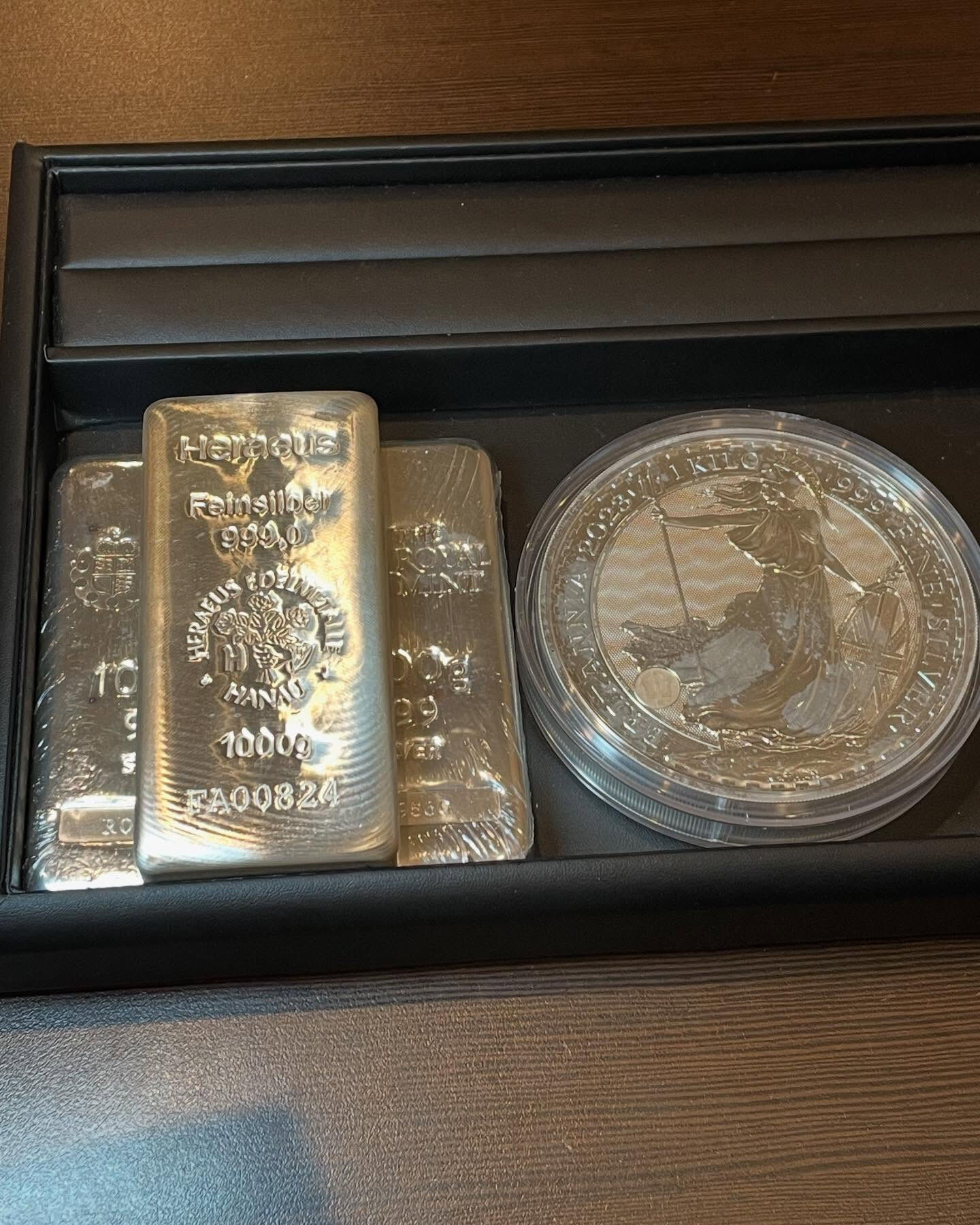 純銀インゴットもお買取致します