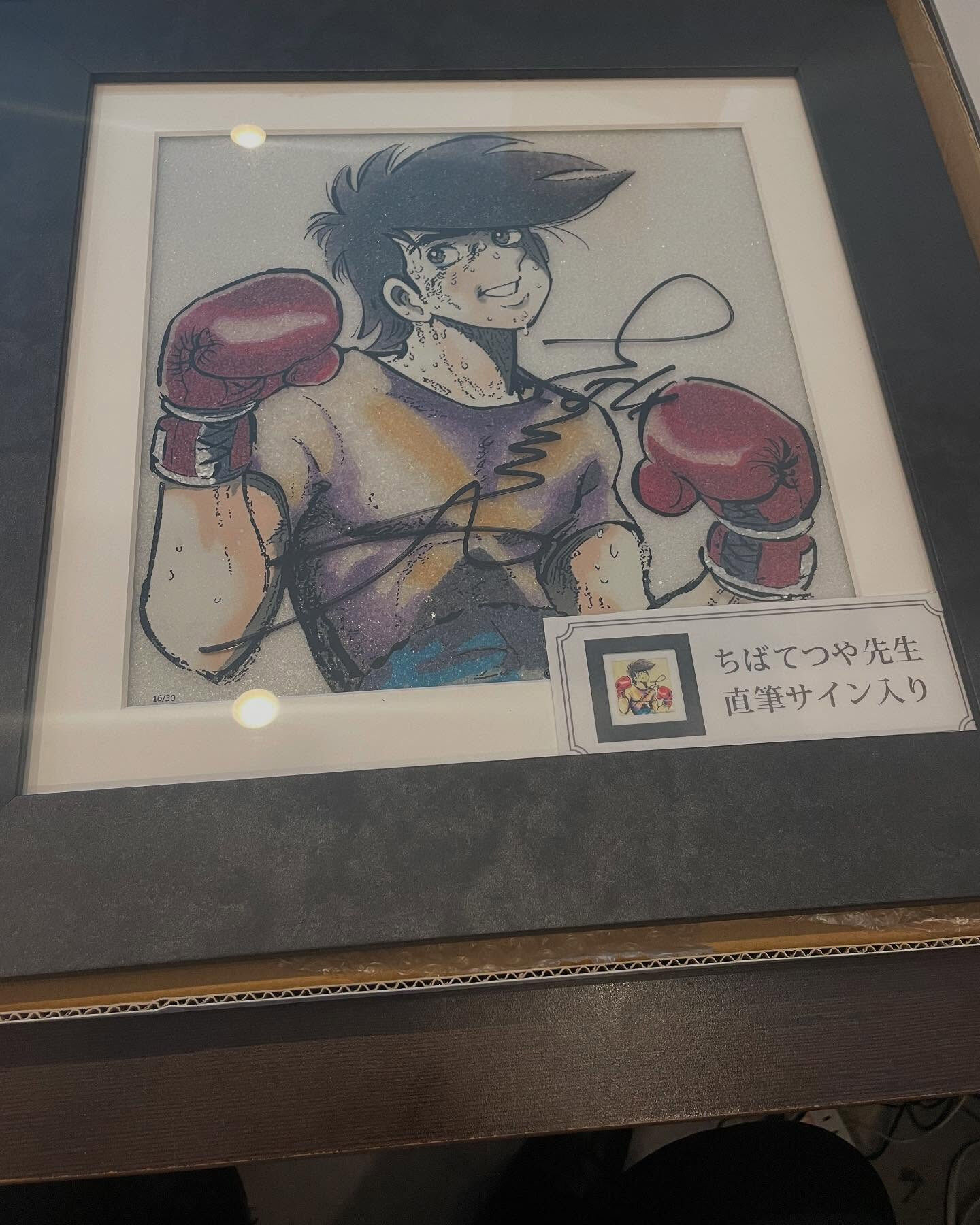 本日は希少なジュエリー絵画をお買取させて頂きました