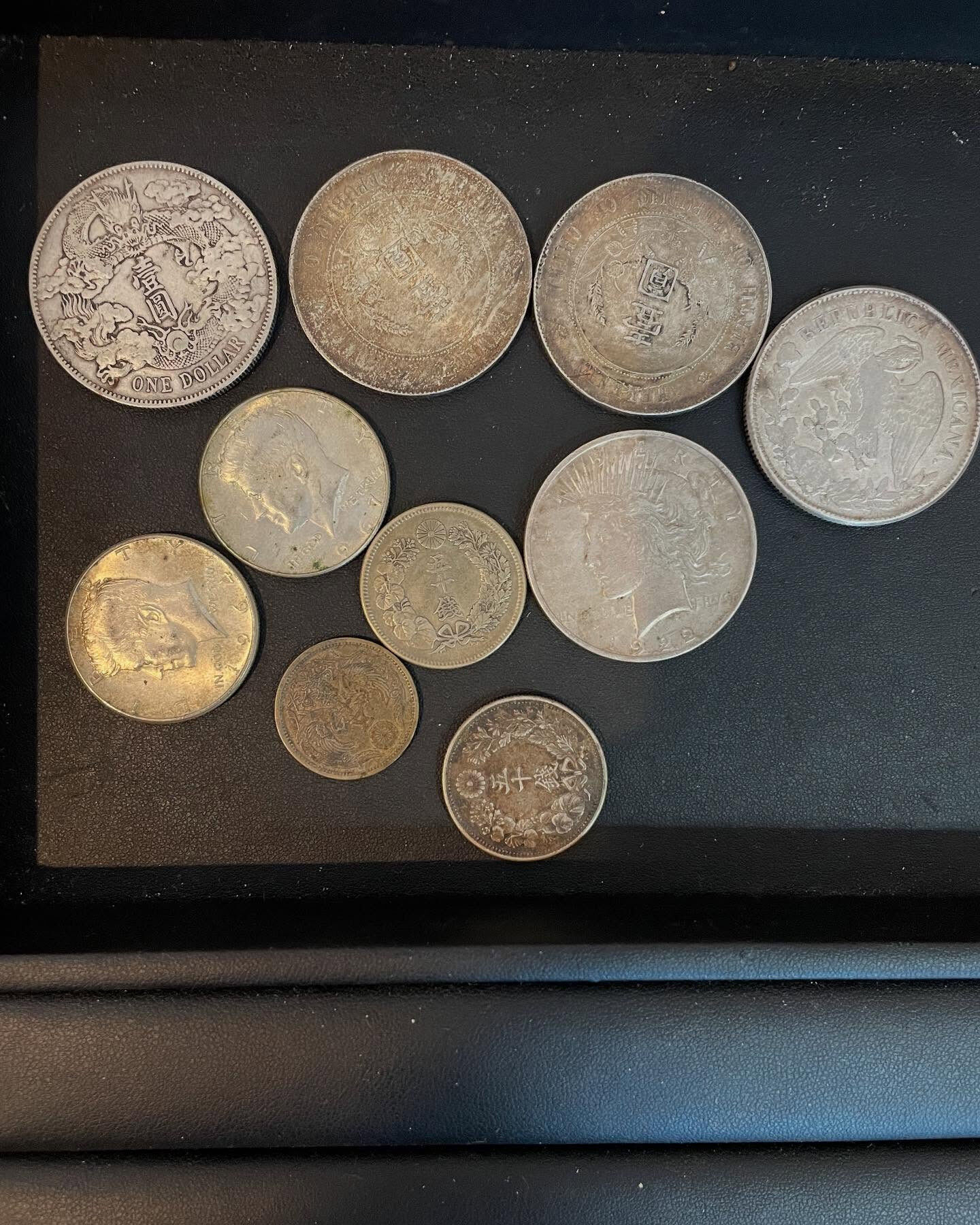 本日は自宅のお片付けで出て来た中国古銭　日本古銭をお買取させ