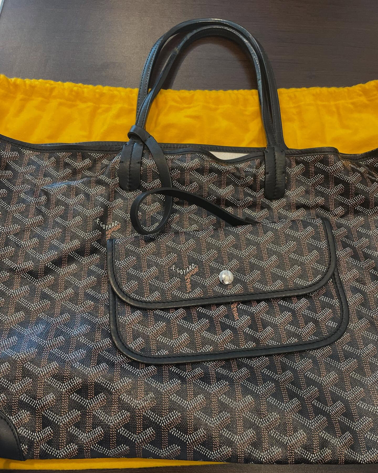 本日はゴヤールのアルトワのバックをお買取させて頂きました
