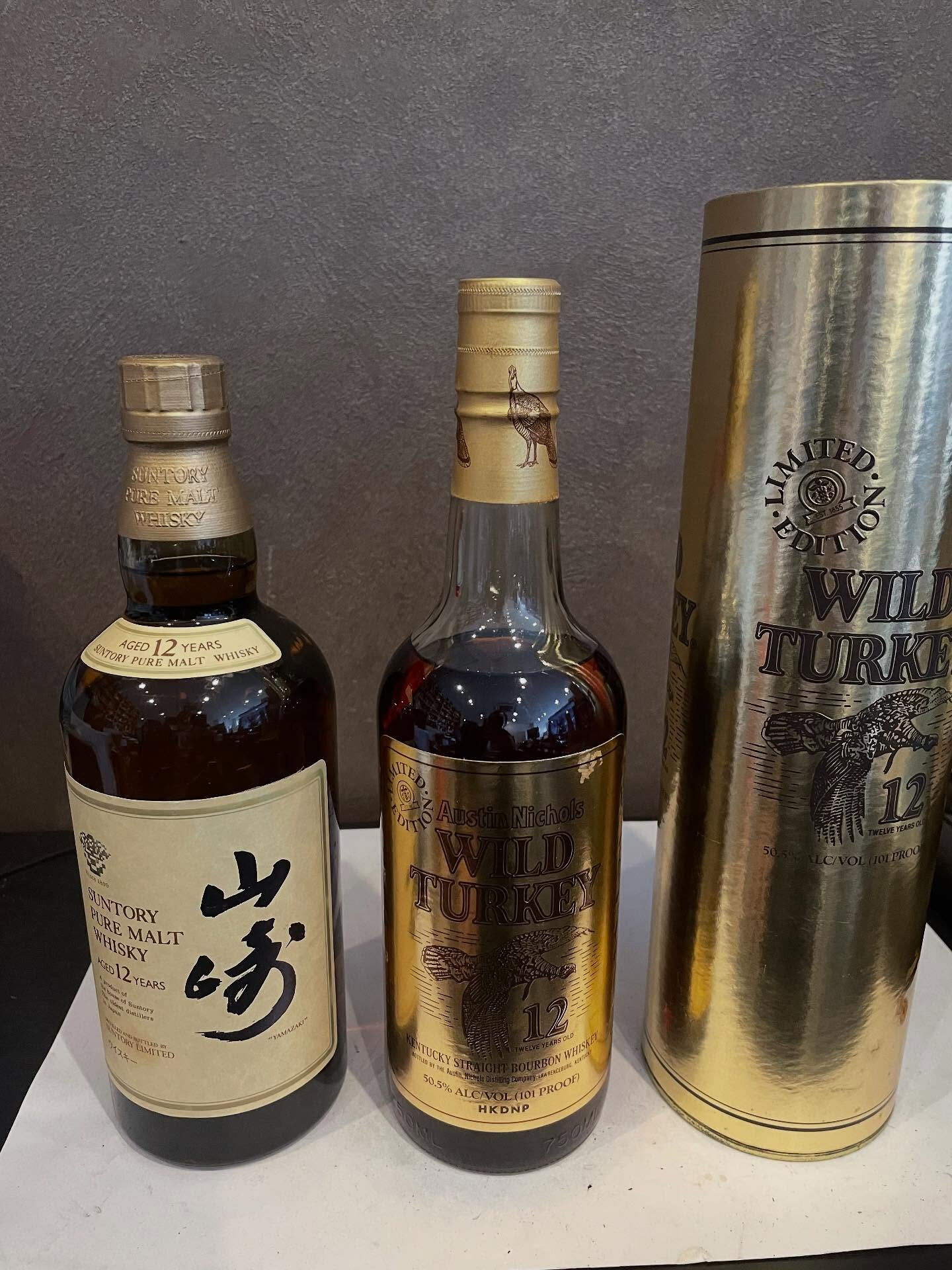 本日は山﨑12年とワイルドターキー12年ゴールドラベルのお酒