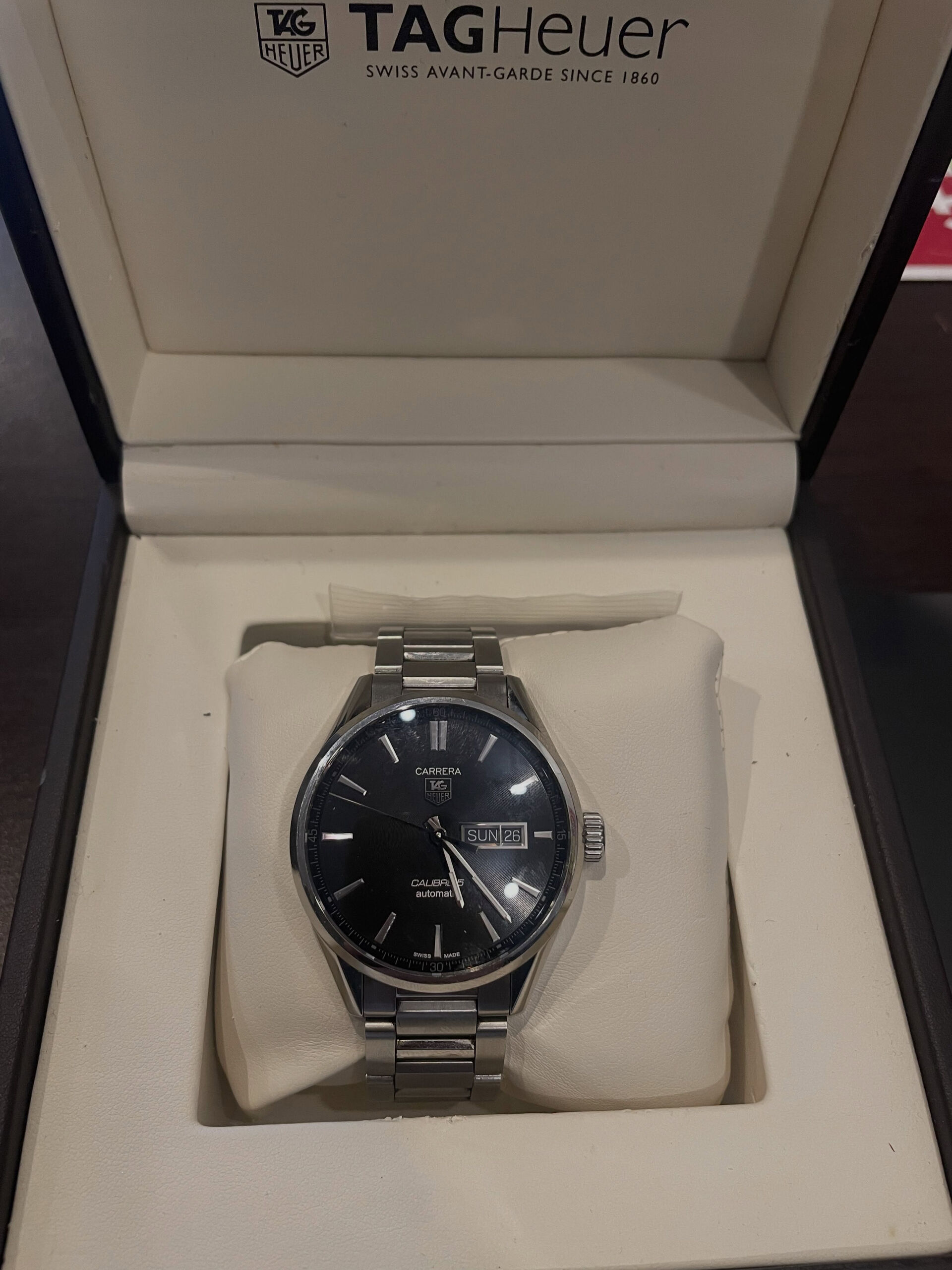ご新規のお客様より、TAG Heuer（タグ・ホイヤー）カレ