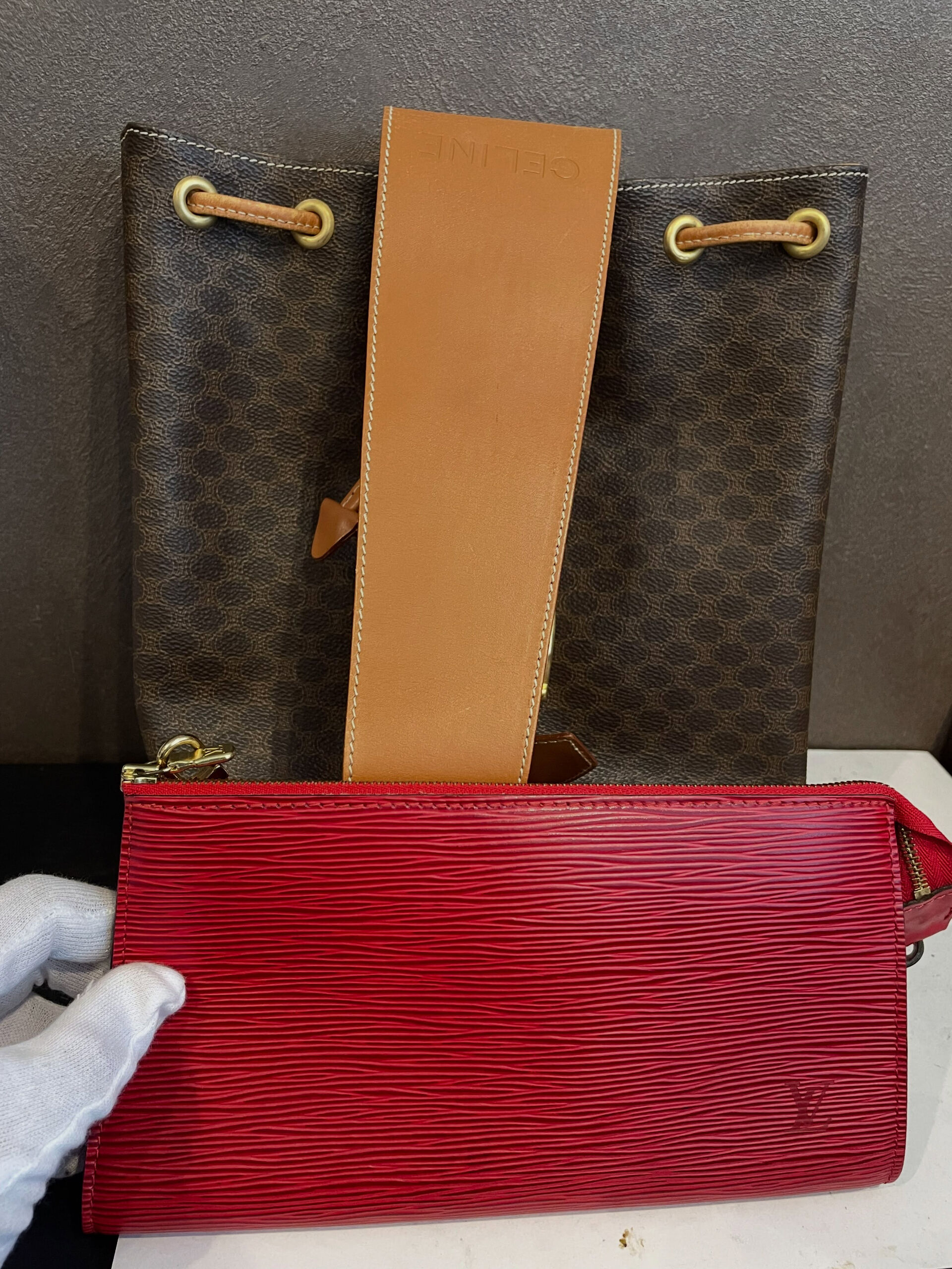 リピーターのお客様より、LOUIS VUITTON エピのア